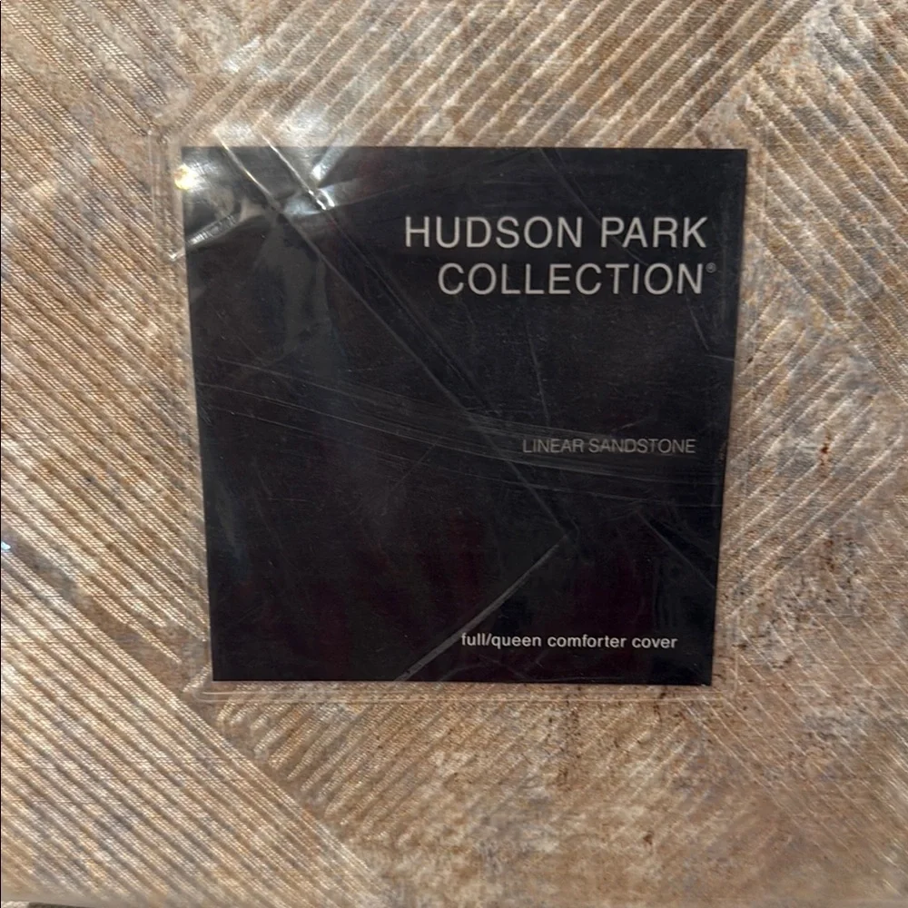 Hudson Park Collection Linear Sandstone Duvet Cover
